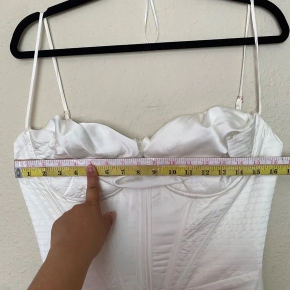 HOUSE OF CB L D-DD Charmaine' Ivory white Corset Maxi midi‎ Dress - Picture 8 of 14